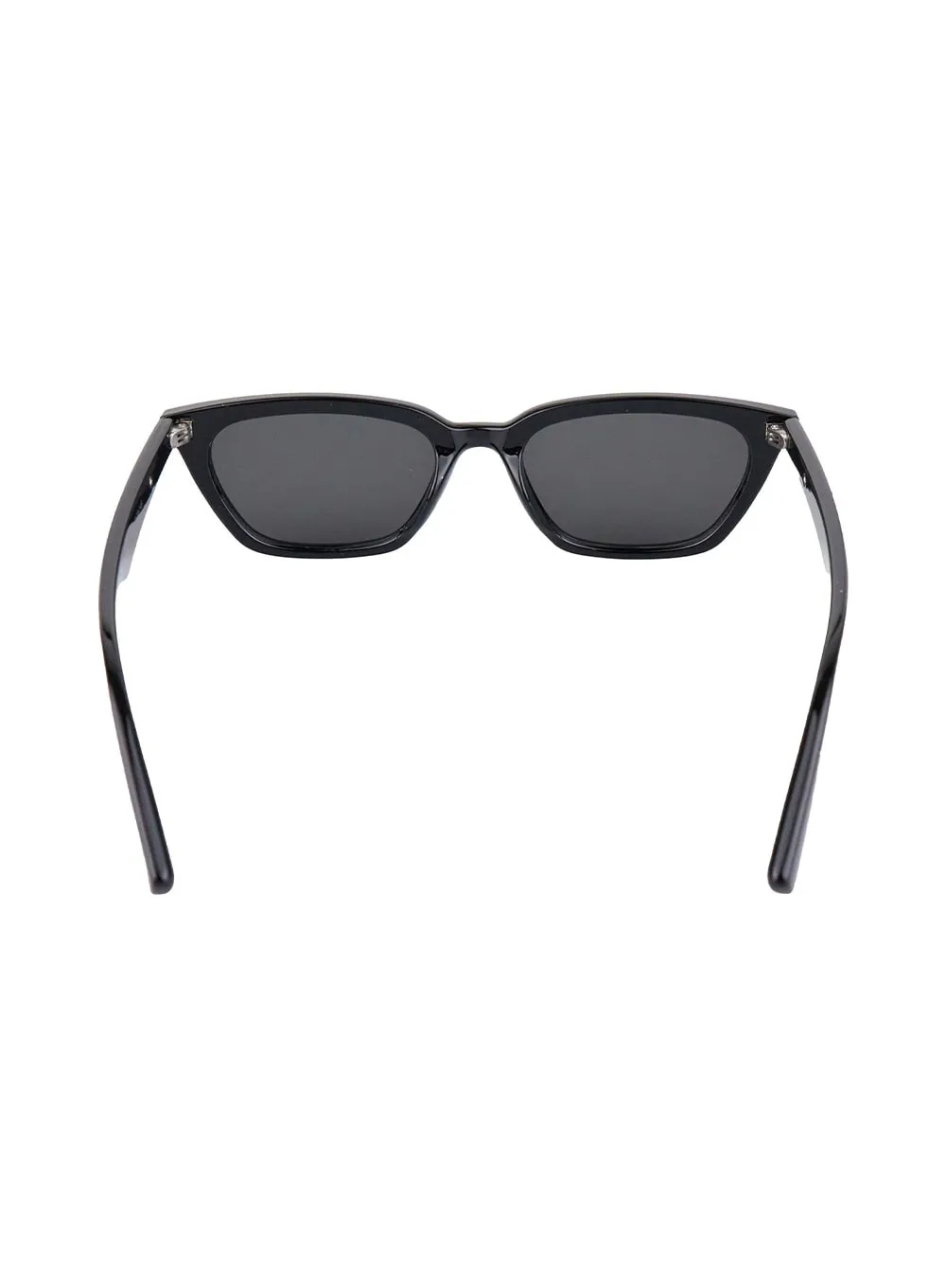Classic Cat Eye Sunglasses OO401