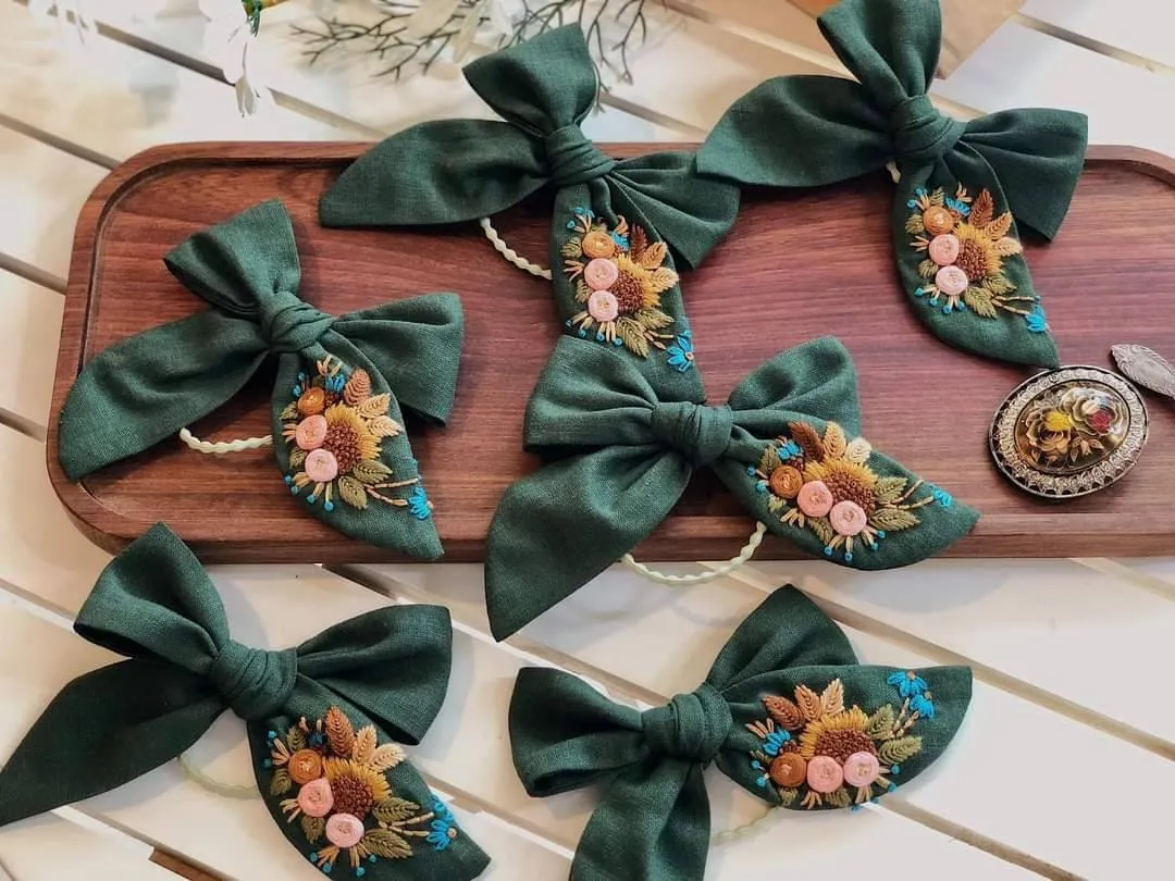 Embroidered Hair Bow, Christmas Collection